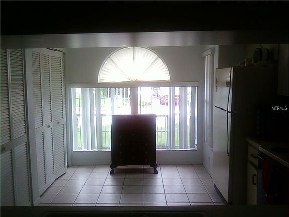 3rd image of 10928 Belmont Dr