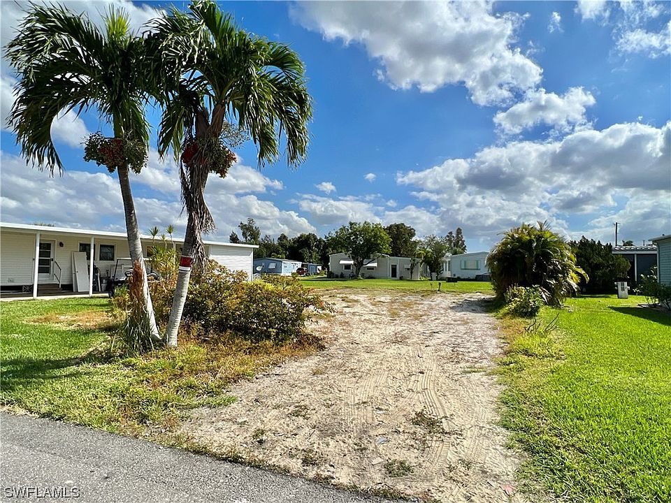 1st image of 362 Shoreland Dr