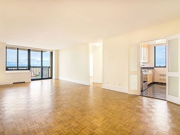 5th image of 145 W 67th St APT 36C