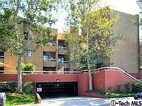 1st image of 460 Oak St APT 215