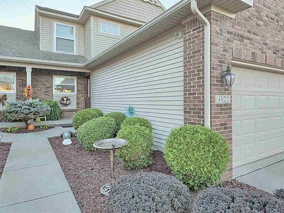 3rd image of 4023 Horizon Dr