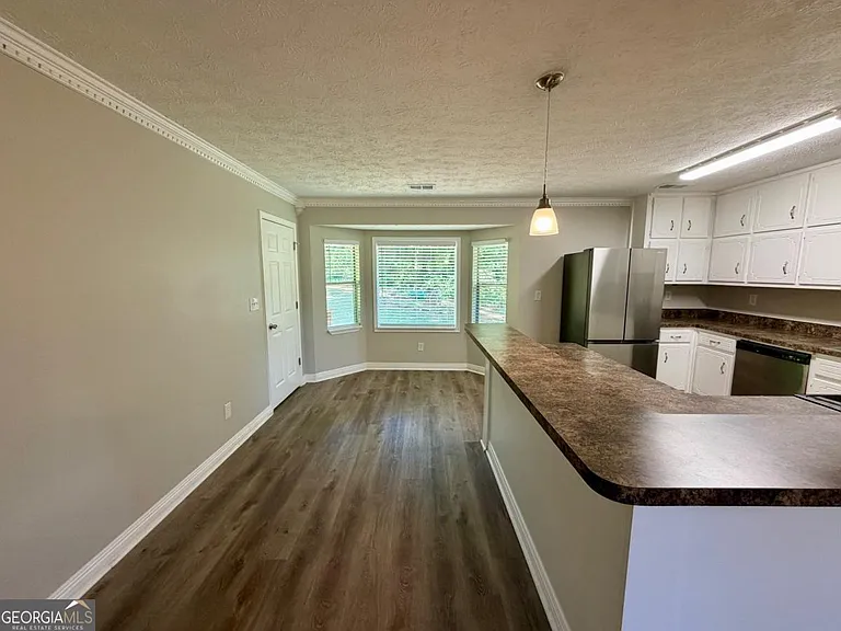 285 Lakeshore Dr — Photo 11