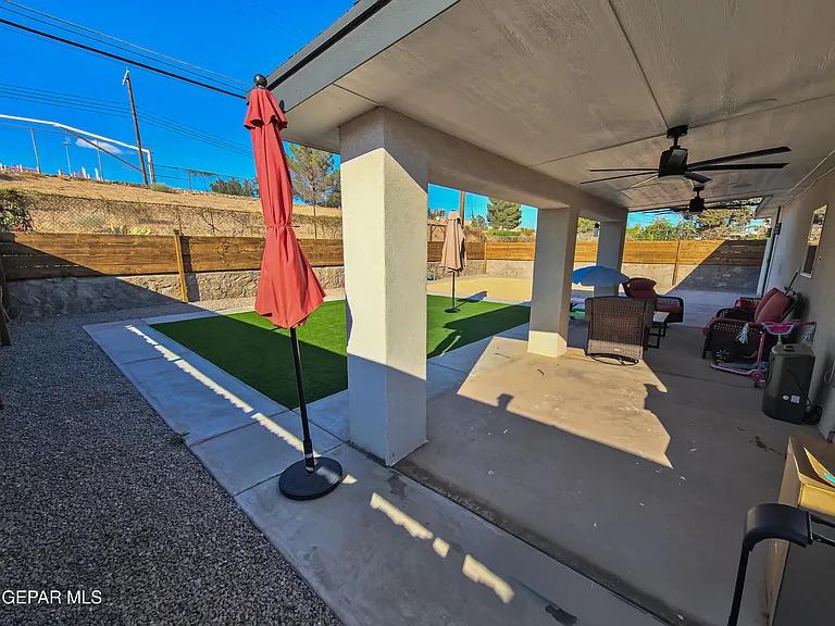 7321 Cuba Dr — Photo 42