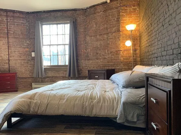 239 Saint Pauls Ave #2, Staten Island, NY 10304