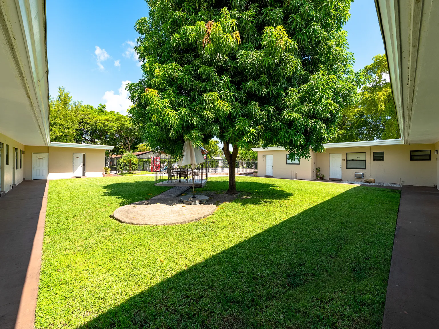 1 bed, 600 sqft, $1,700 — Photo 4