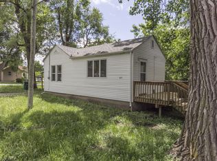 571 NE 43rd Ave, Des Moines, IA 50313