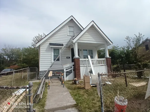 15728 Fairfield St, Detroit, MI 48238