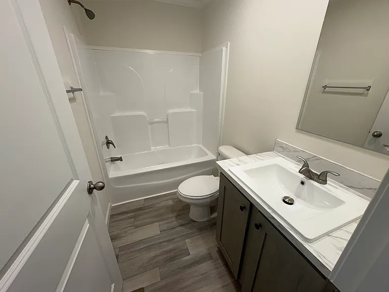 445 Five Oaks Cir — Photo 9