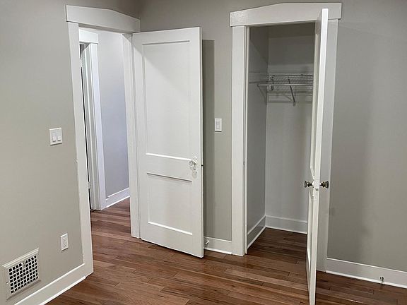 5th image of 589 Linden Ave #1