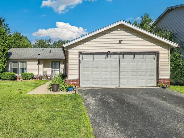 17485 Eastgate Dr, Country Club Hills, IL 60478