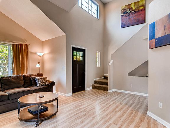 Entry - High ceiling