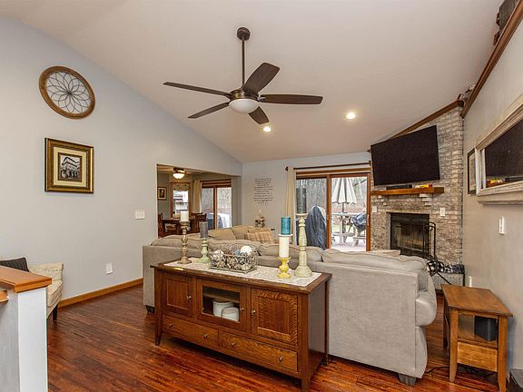 4th image of 29283 Summer Field Ln