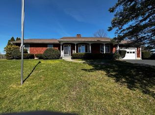 76 Clarks Ln, Milton, NY 12547