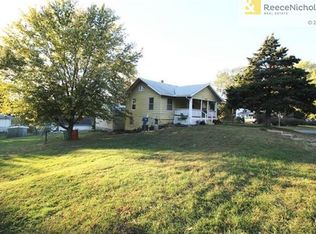 1000 S Cedar Ave, Independence, MO 64053