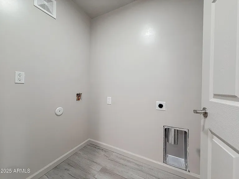 The Adams — Photo 12