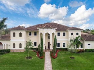 2233 Phoenix Ave, Davie, FL 33324