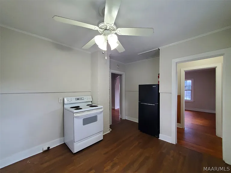 227B Doster St — Photo 18
