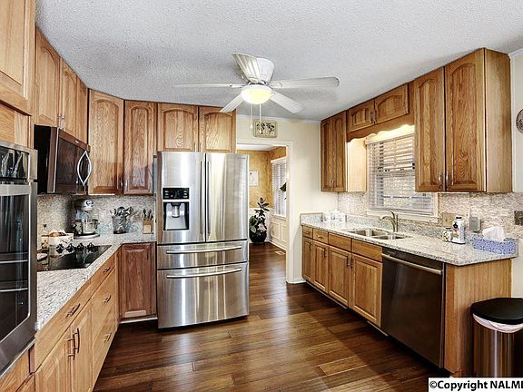 3rd image of 13010 Percivale Dr SE