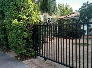 1012 16th St, Miami Beach, FL 33139