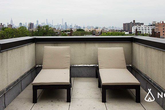 3rd image of 808 Myrtle Ave APT 5B