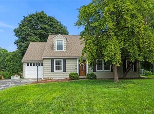 5601 Nall Ave, Roeland Park, KS 66202