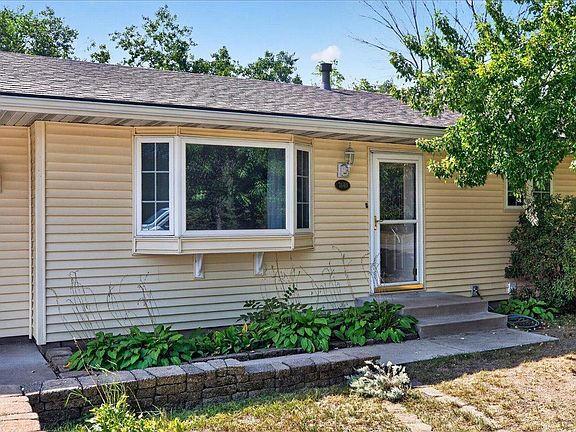 3rd image of 7640 171st Ave NW