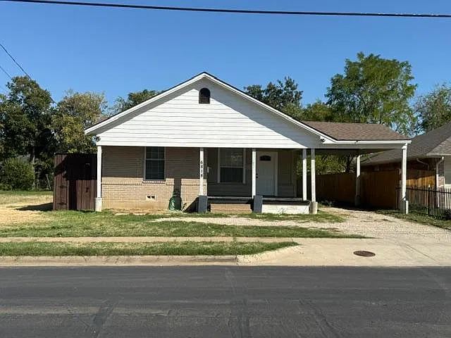 6818 Webster St — Photo 1