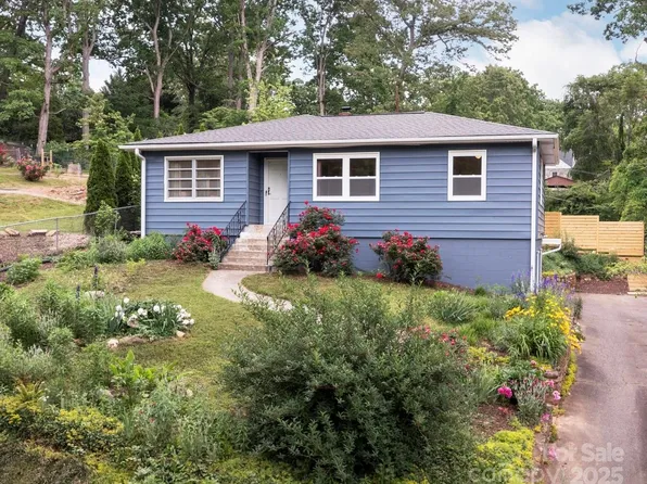 12 Canterbury Rd, Asheville, NC 28805