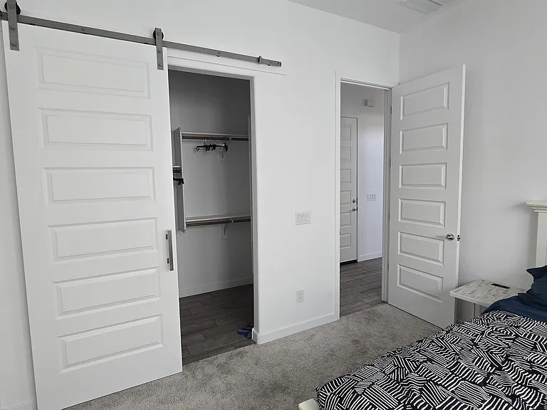 32258 N 21st Ave — Photo 2