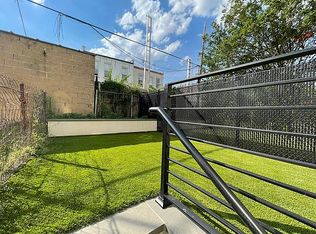 2043 Gates Ave APT 1R, Ridgewood, NY 11385