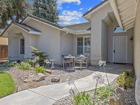 3rd image of 2723 W Harold Avenue