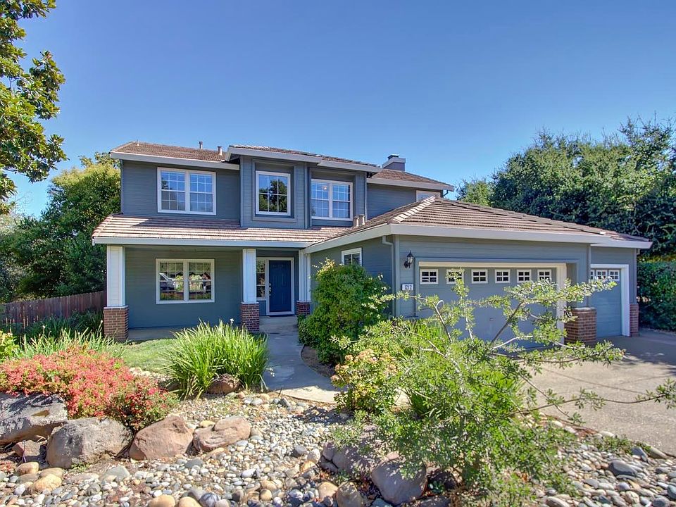1st image of 1212 S Bluff Dr