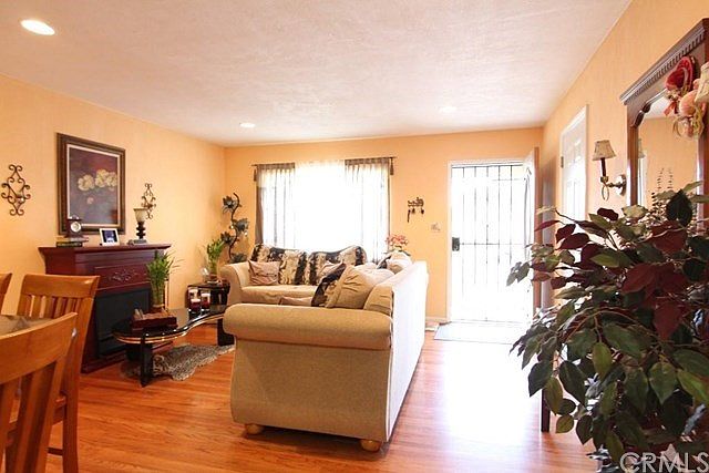 1st image of 10691 Claussen St