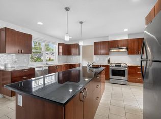 9036 145th St NW, Edmonton, AB T5R 0V2