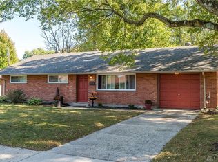 3812 Endover Rd, Dayton, OH 45439