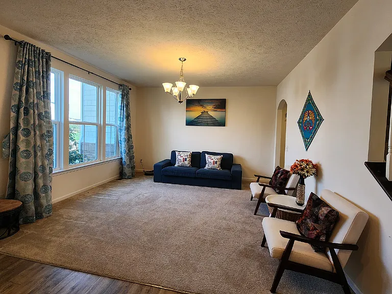 7014 Emerald Bay Ave NW — Photo 5