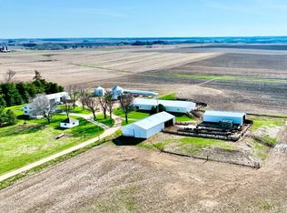 2270 Union Ave, Lawler, IA 52154