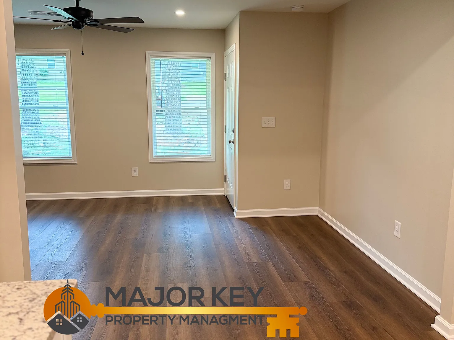 2 bed, 2.0 bath, 1100 sqft, $1,730 — Photo 4