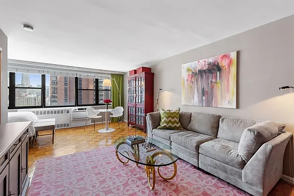 Sold by Compass | media 2