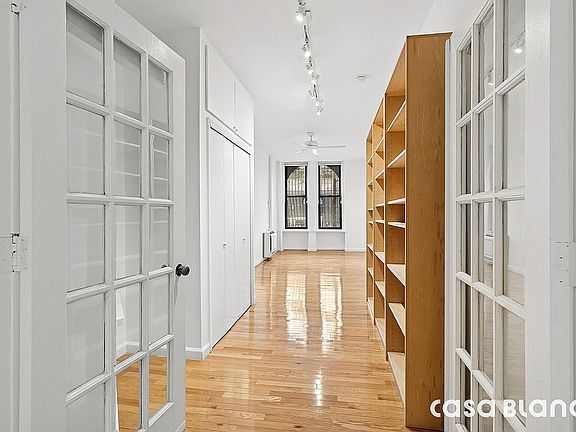 2nd image of 212 W 105th St APT 1W