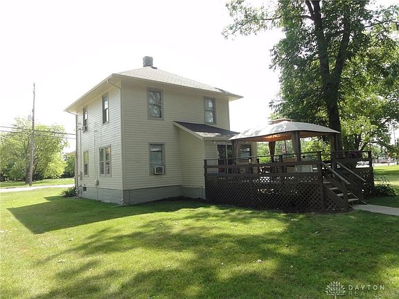 4th image of 1009 S Miami St