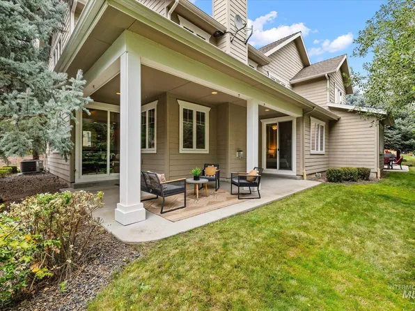 2504 N Bogus Basin Rd, Boise, ID 83702