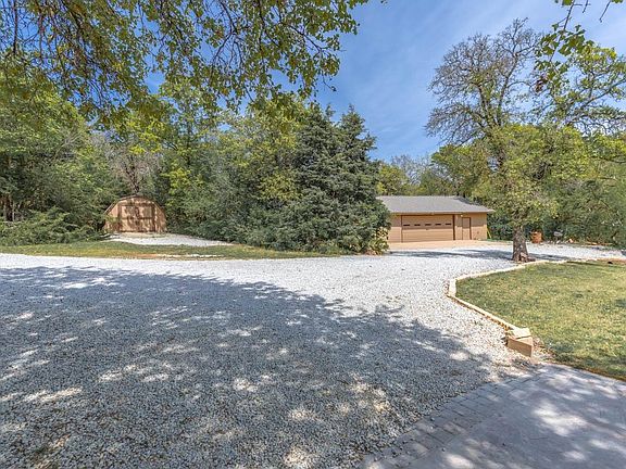 4th image of 12641 Overhill Dr