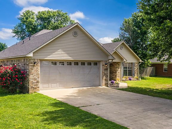 4th image of 23 Dove Ln