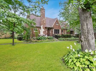 4641 Seeley Ave, Downers Grove, IL 60515