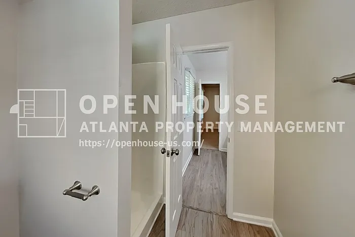 1800 Baynard Ct NW — Photo 11