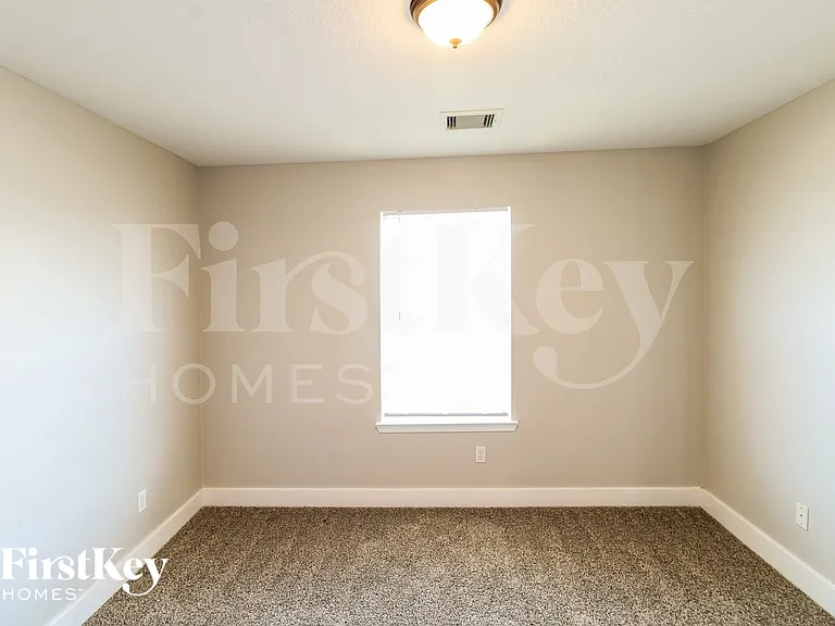 19419 Green Chase Ln — Photo 15