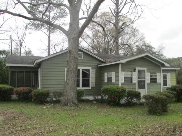 403 N Maple St, Adel, GA 31620