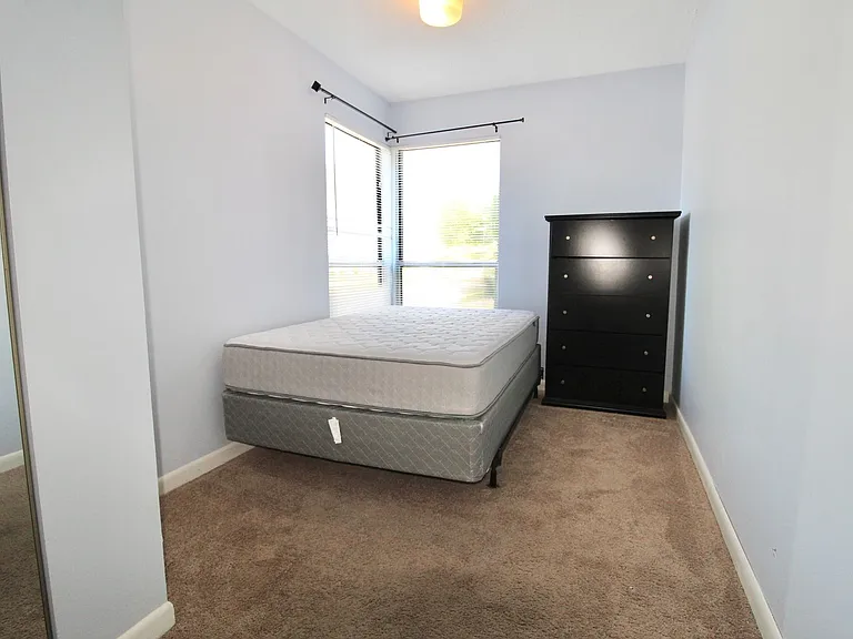 1340L Hunters Rd — Photo 12