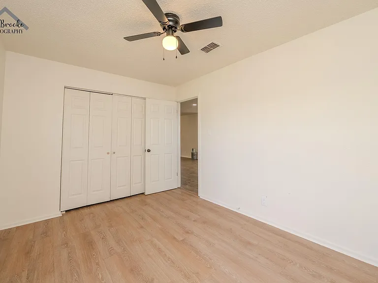 1643 Best Blvd — Photo 15